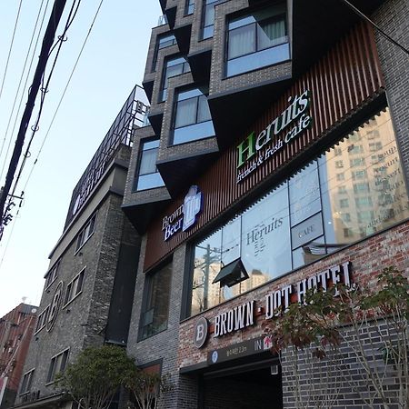 Brown Dot Hotel Changwon Exterior foto