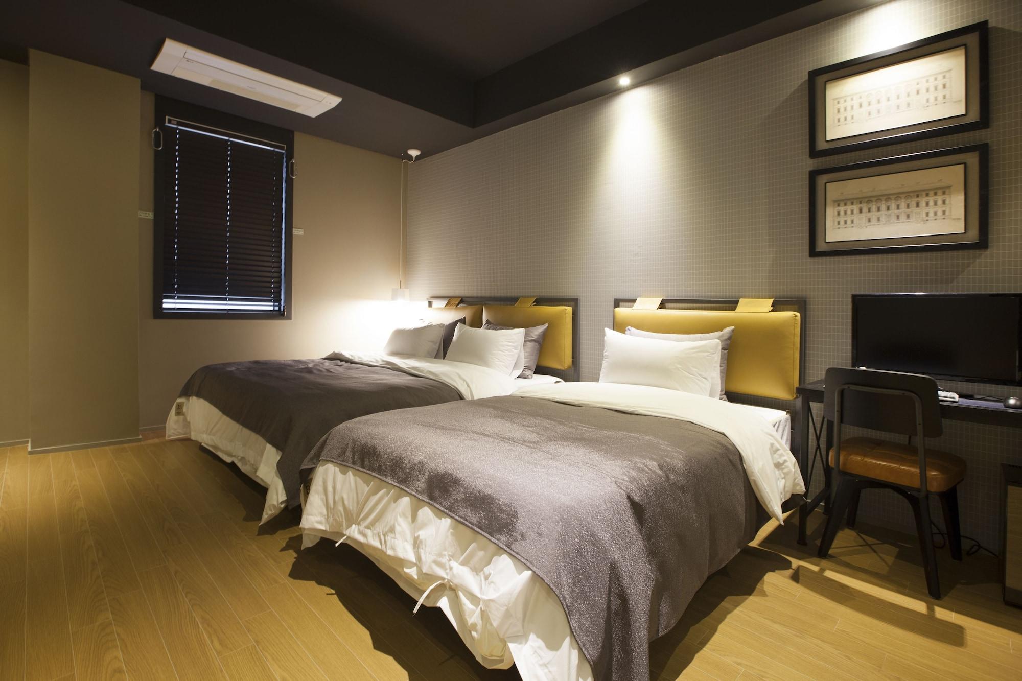 Brown Dot Hotel Changwon Exterior foto