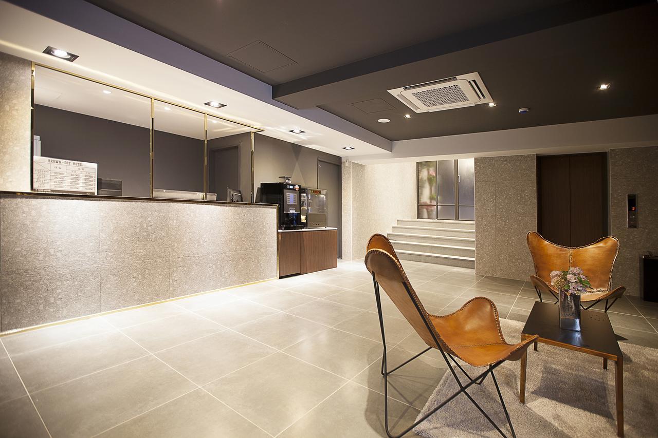 Brown Dot Hotel Changwon Exterior foto